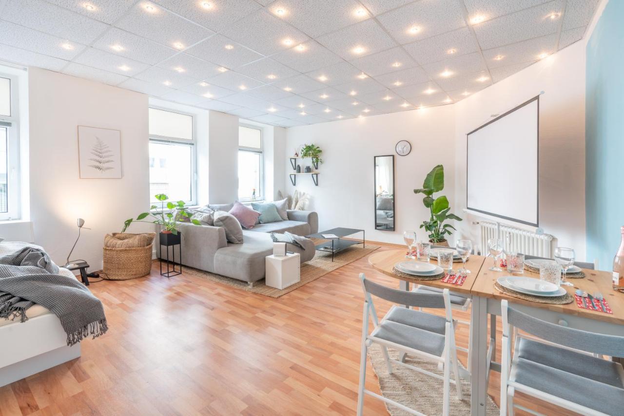 Gemuetliches Apartment Im Herzen Kiels Bagian luar foto