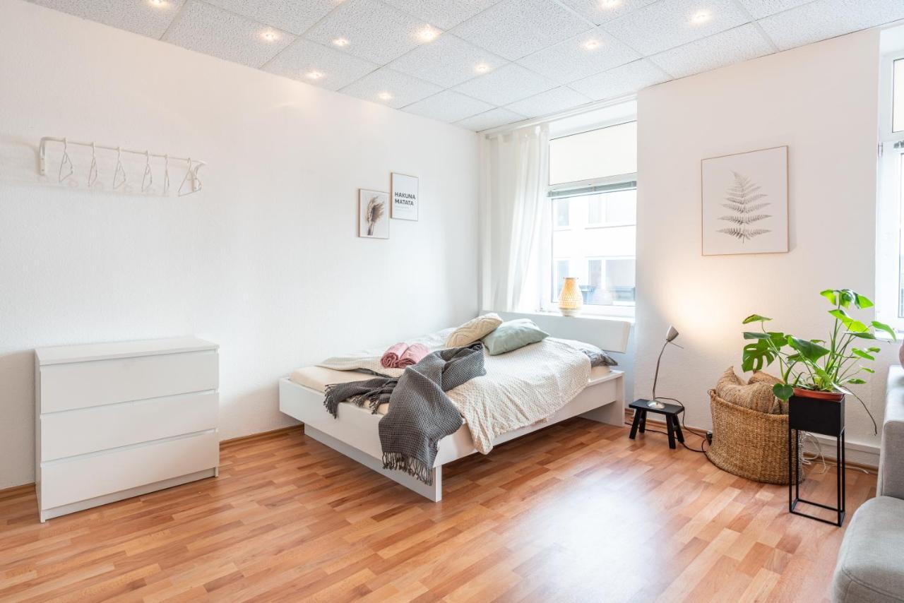 Gemuetliches Apartment Im Herzen Kiels Bagian luar foto